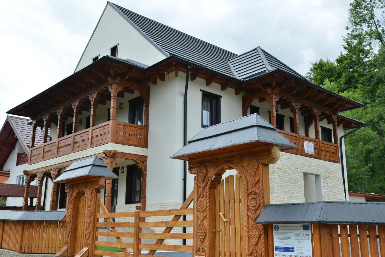 Pensiunea Armonia Văleni Exterior foto