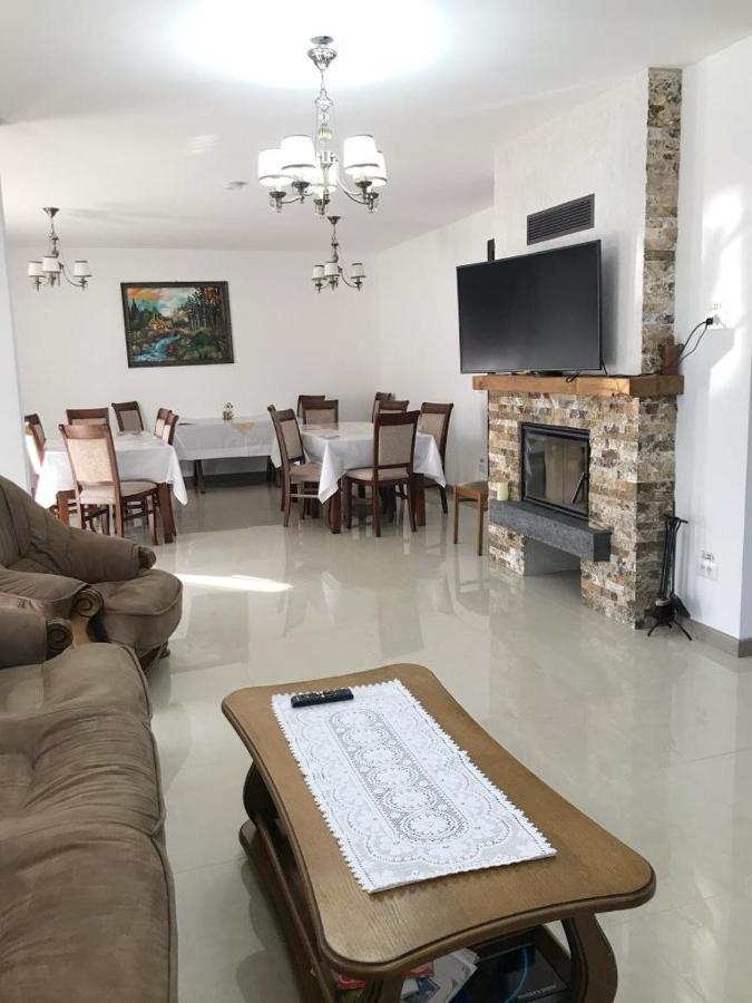 Pensiunea Armonia Văleni Exterior foto